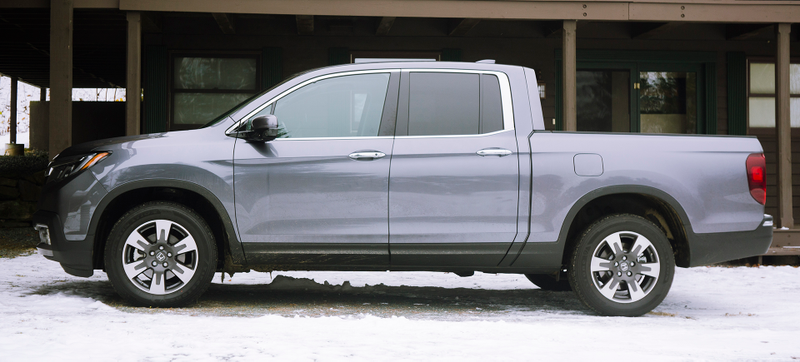 Illustration for article titled Everything Weird About The 2017 Honda Ridgeline